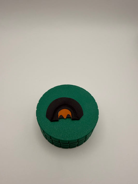 Snub Nose Wing Cut Turkey Call + Spur Gauge